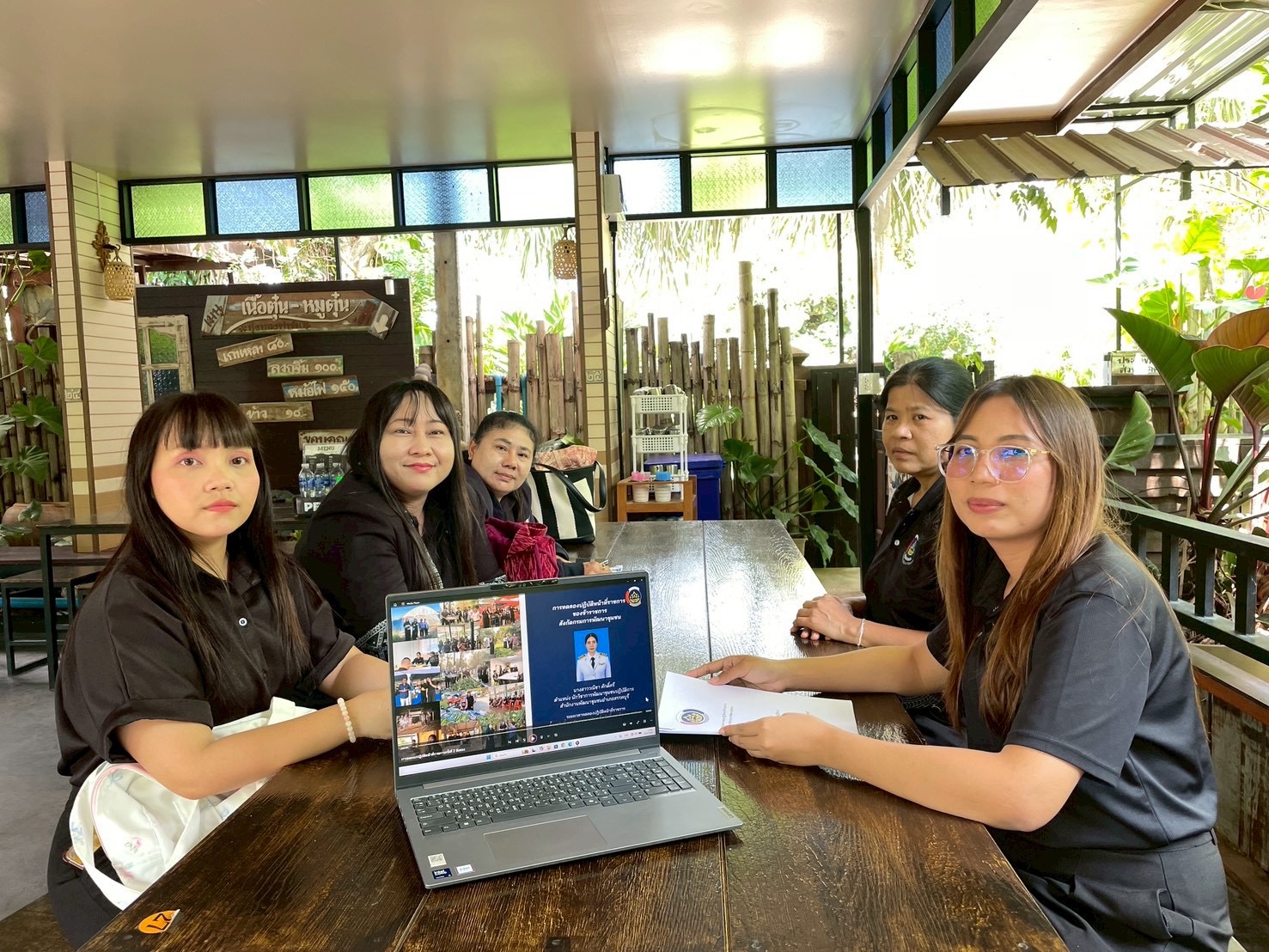  🌟“สำนักงานพัฒนาชุมชนชัยนาท ลงพื้นที่ประเมินผลข้าราชการครั้งที่2 ระยะเวลา 6 เดือน อำเภอสรรคบุรี”