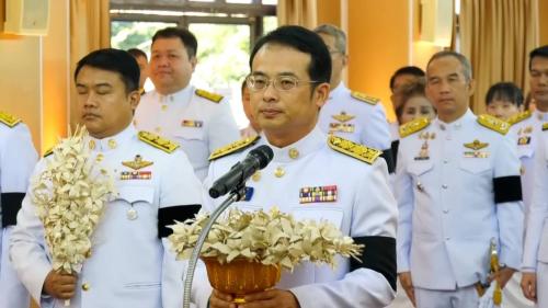 🤍🕊️อำเภอสรรคบุรี ร่วมประกอบพิธีถวายดอกไม้จันทน์และบำเพ็ญกุศล น้อมรำลึกในพระมหากรุณาธิคุณ สมเด็จพระบรมราชชนนีพันปีหลวง